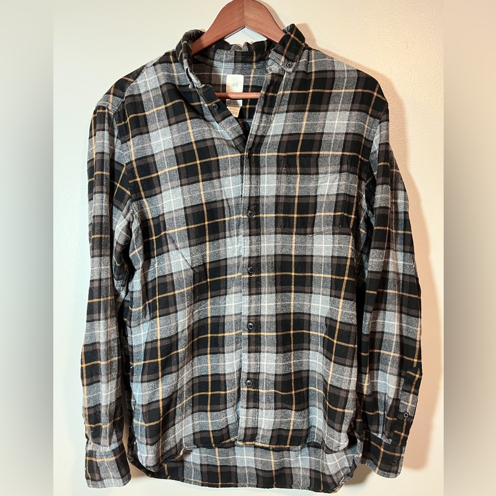 Departwest Plaid Flannel ~ L